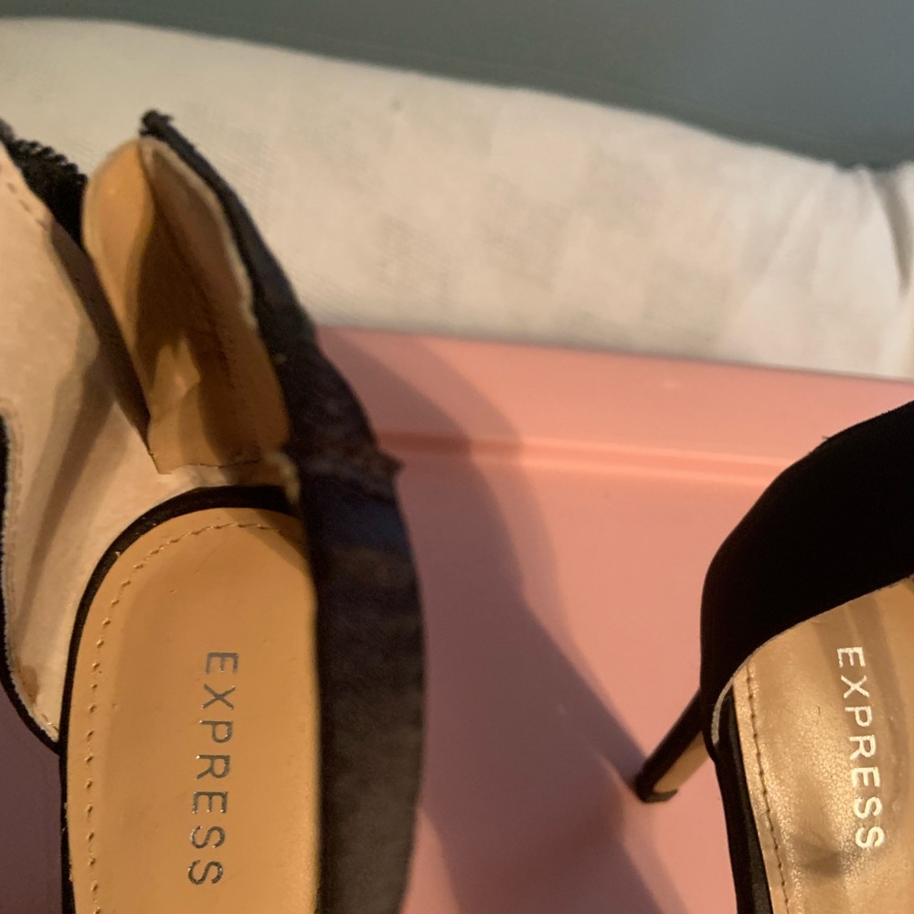 Express Elegant Black Strappy Heels - Picture 3 of 8